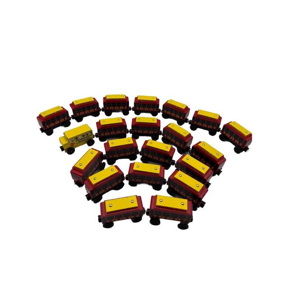 2004 McFeely Roger's Foundation Mr Rogers Neighborhood Trolley Wooden Train Car - Picture 7 of 13